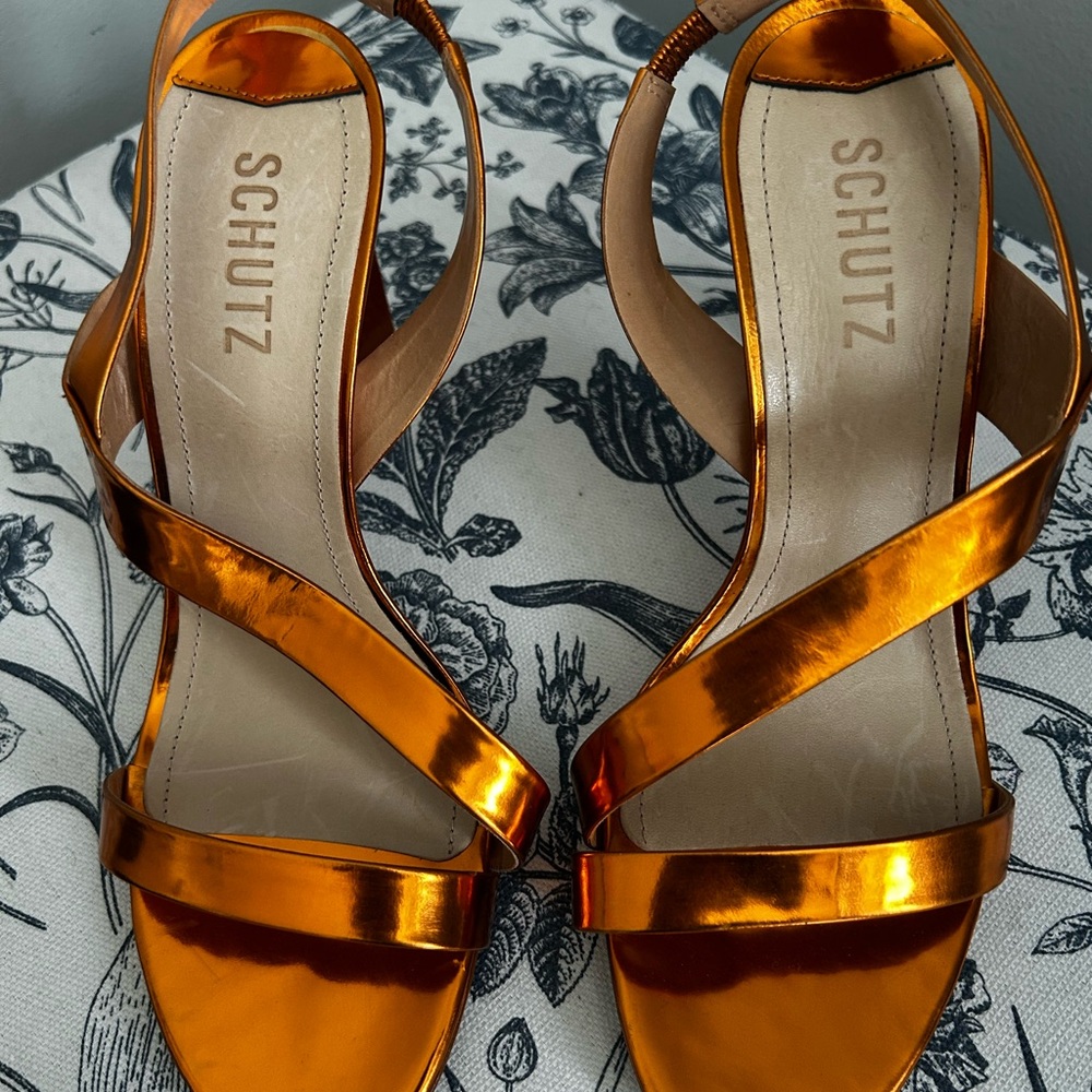SCHUTZ Metallic Orange Strappy Slingback Heels